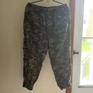 Camo cargo pants